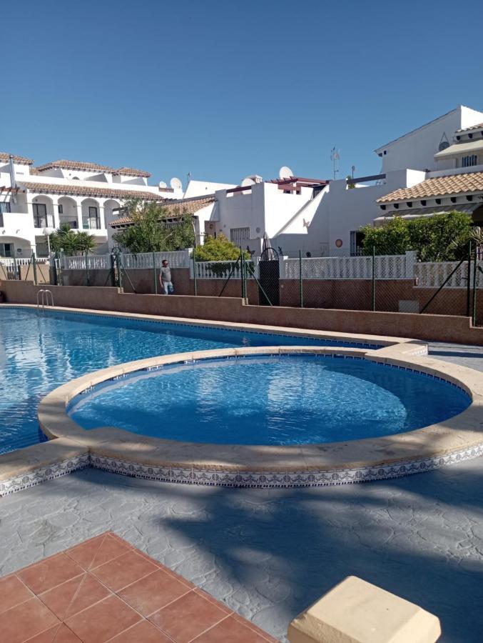 Spectacular Apartment In Punta Prima アリカンテ エクステリア 写真