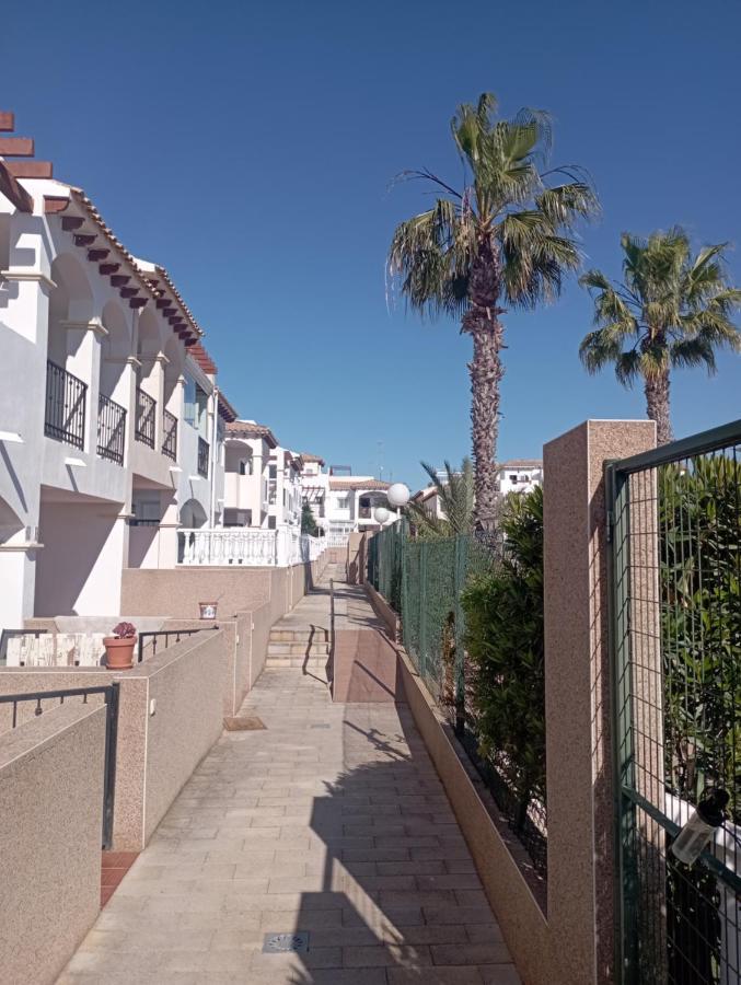 Spectacular Apartment In Punta Prima アリカンテ エクステリア 写真